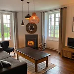 Casa vacanze Domaine de Cazal - Gîte 4 pers avec piscine au cœur de 26 hectares de nature préservée