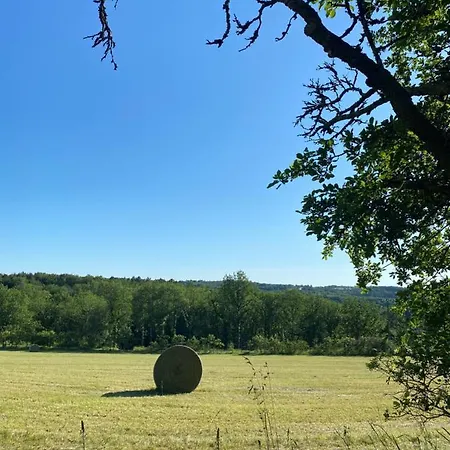 Hébergement de vacances Domaine De Cazal - 4 Pers *