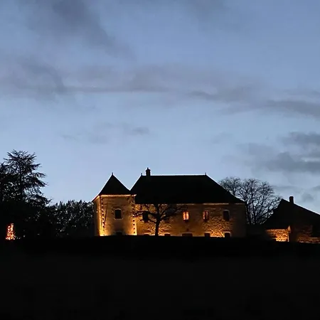 Domaine de Cazal - Gîte 4 pers avec piscine au cœur de 26 hectares de nature préservée Casa vacanze *