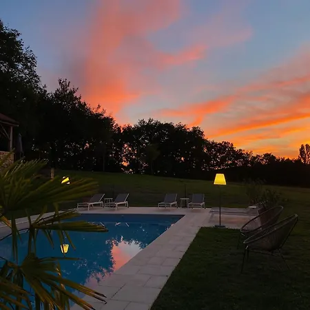 Semesterbostad Domaine De Cazal - Gite 4 Pers Au Coeur D'Un Domaine Prive Avec Piscine, Nature & Calme Pres De Sarlat